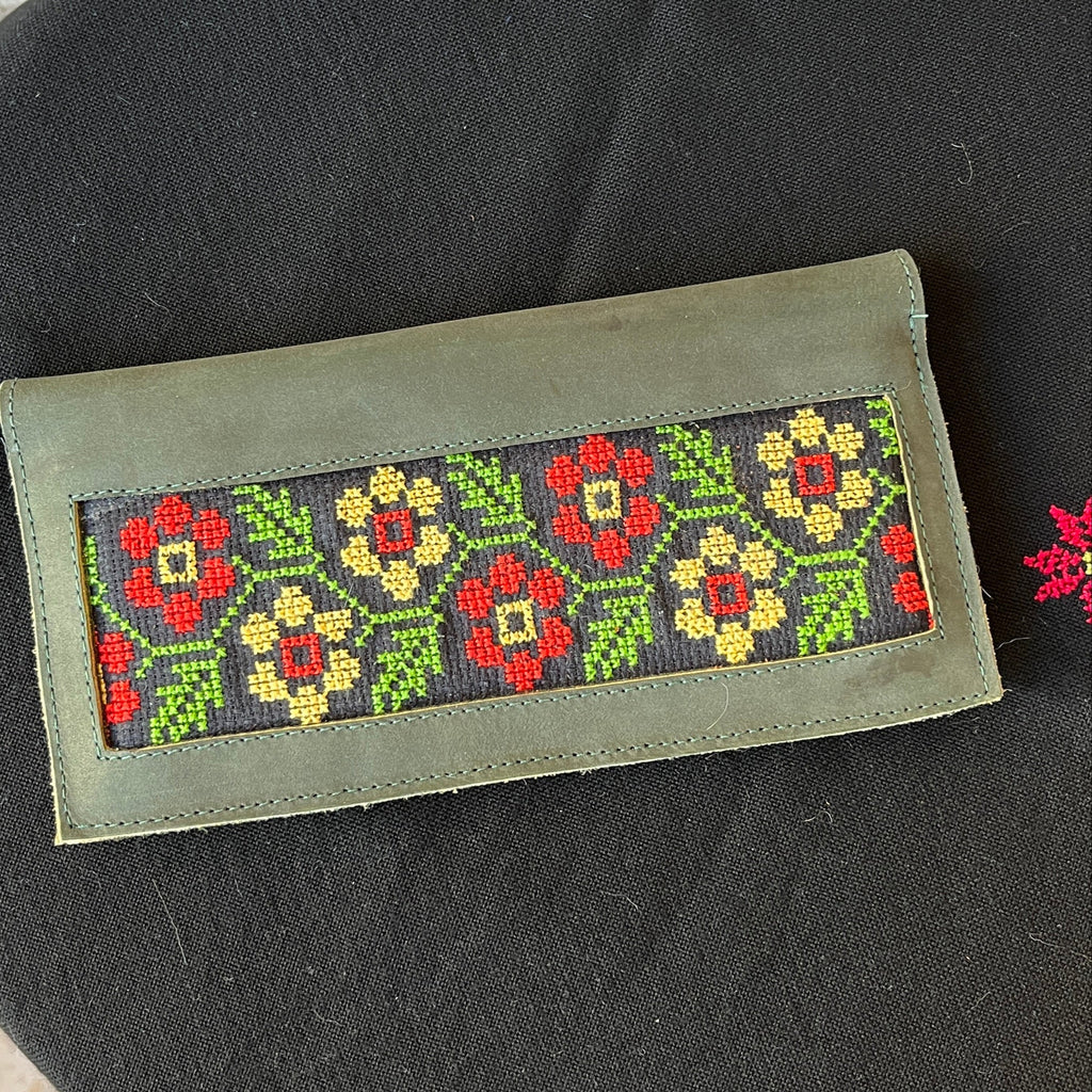 Leather Wallet with Hand Tatreez