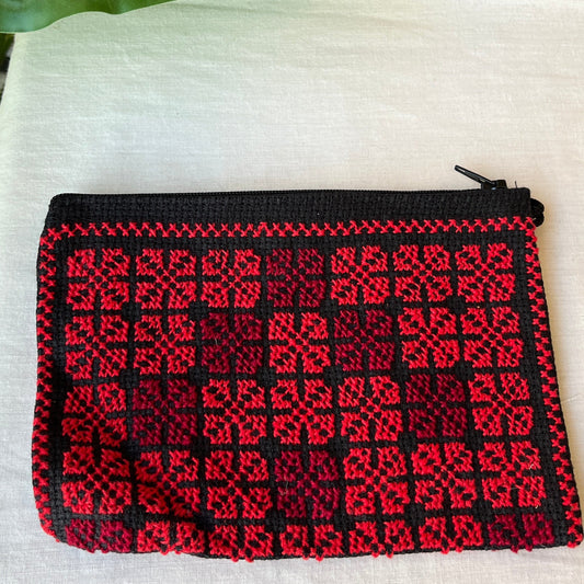 Traditional Palestinian Tatreez Pouch