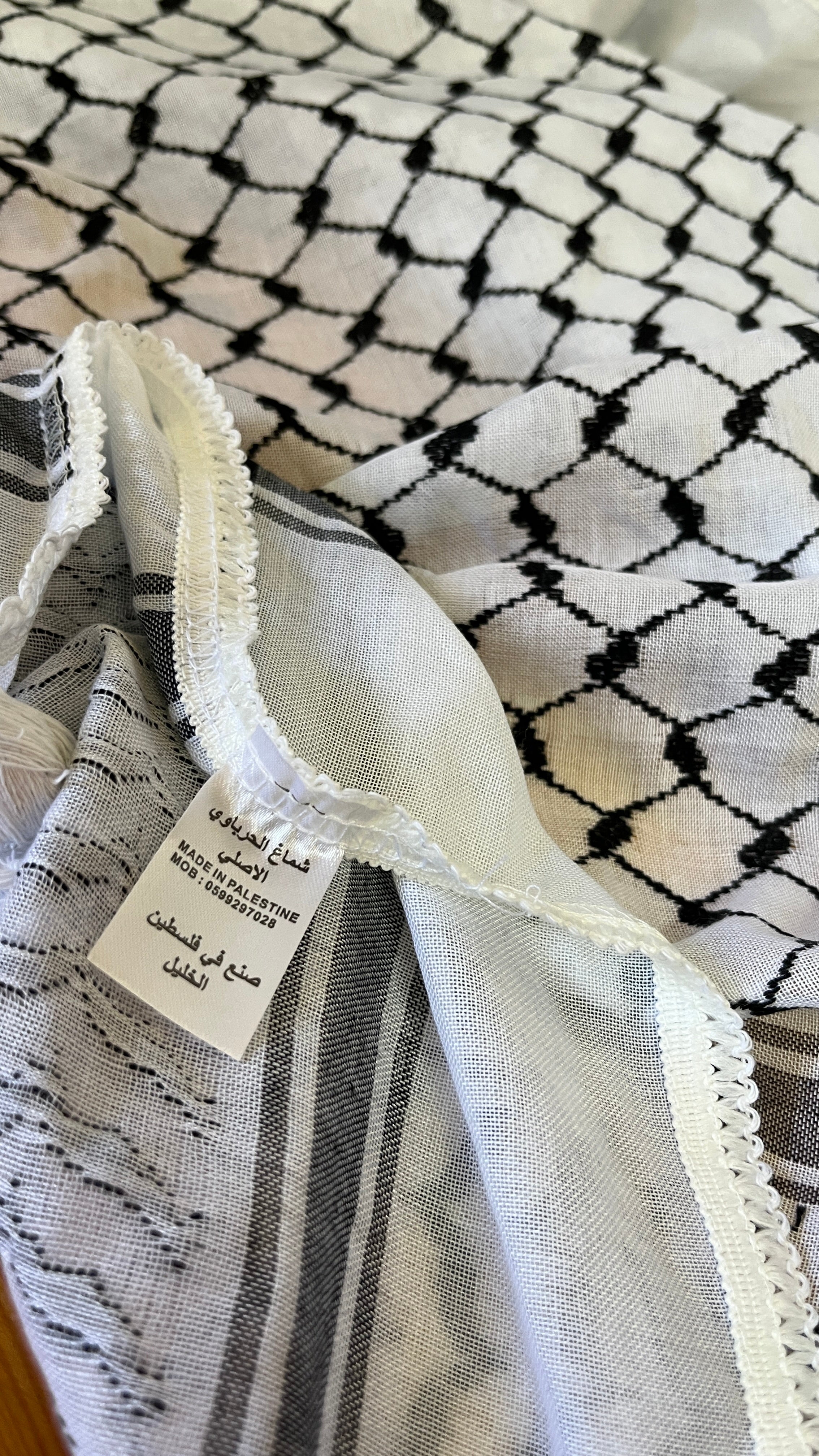 Black & White Hirbawi® Kufiya