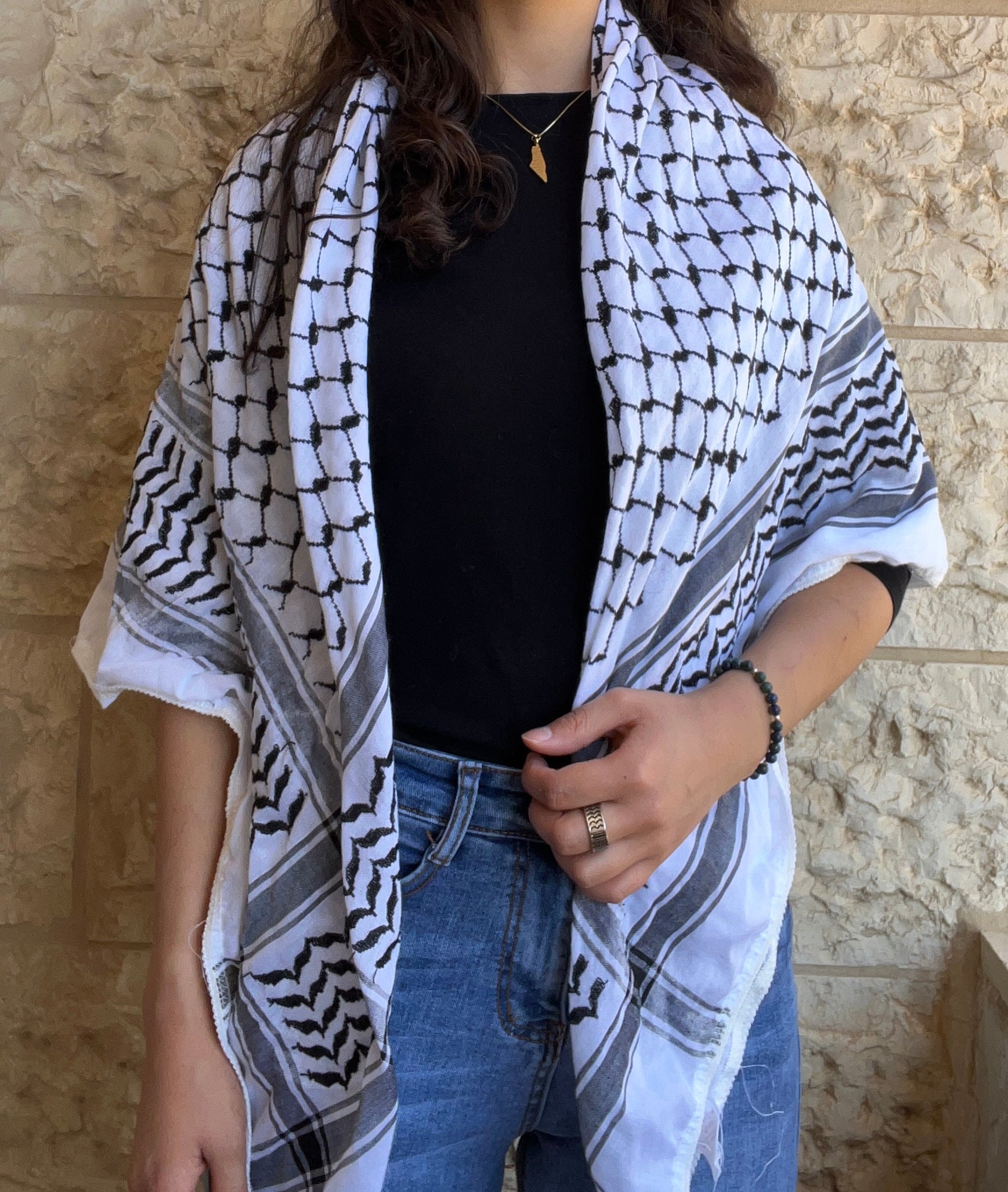 Black & White Hirbawi® Kufiya